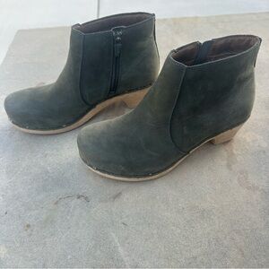 Dansko Maria Olive Green Heeled Ankle Boots 36 US 6